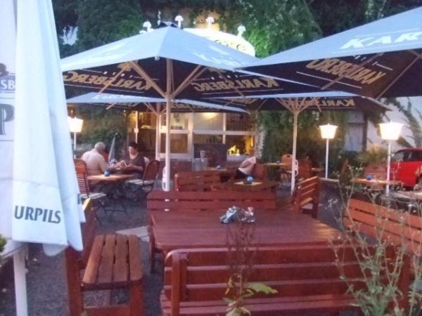 Hotel Restaurant Zur Hexe Uberherrn Екстер'єр фото